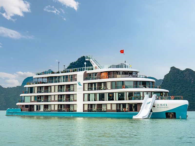 Lyra Grandeur Cruise - 2 Days 1 Night - Halong Bay & Lan Ha Bay