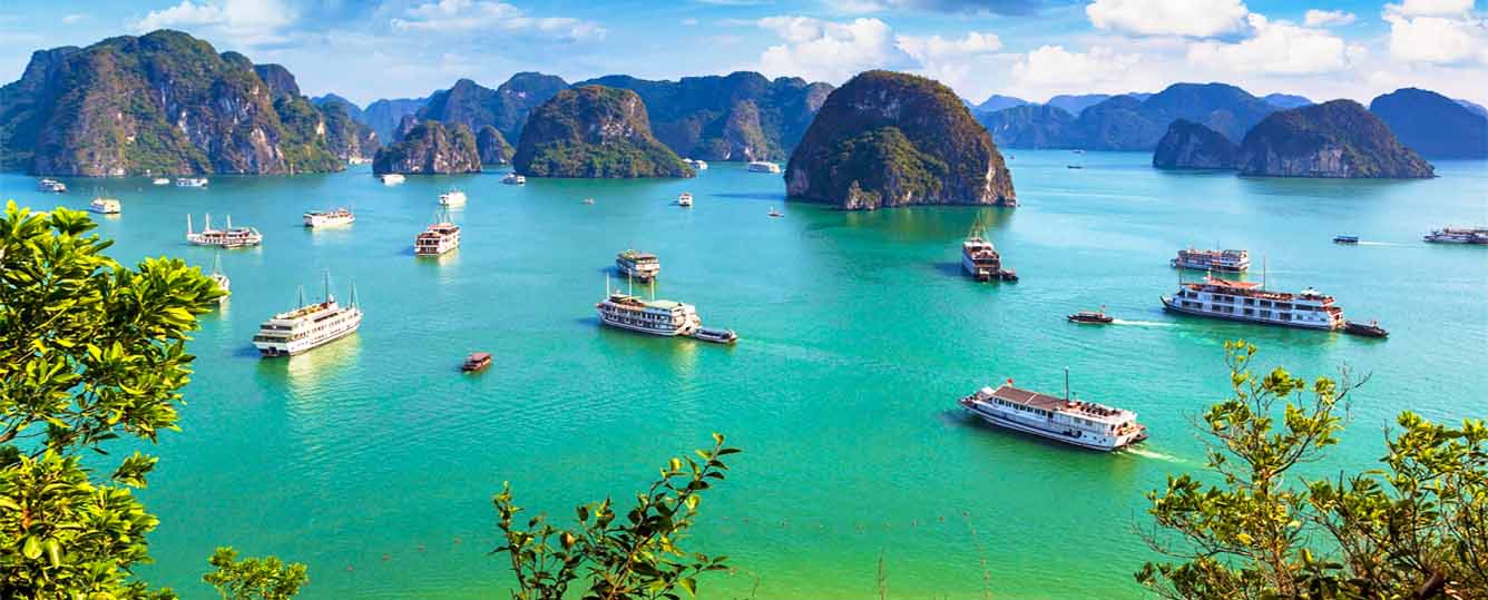 Halong Bay Cruise Package - 4 Days 3 Nights: Hanoi - Ninh Binh - Halong Bay & Lanha Bay - Hanoi