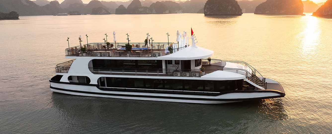 Olympus Cruise - 1 Day Tour - Halong Bay