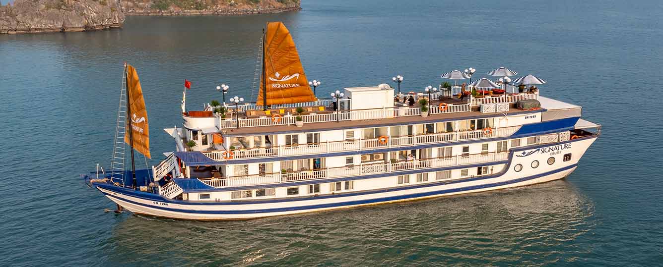 Signature Royal Cruise - 3 Days 2 Nights - Bai Tu Long Bay
